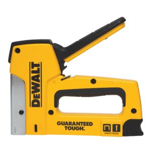 AGRAFEUSE ET CLOUEUSE 2 EN 1 (DEWALT)